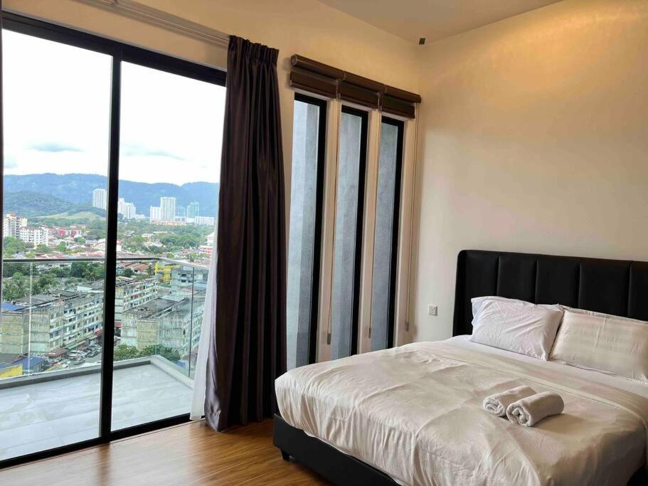 Greatview 2br Infinity Pool & Easyaccess To Town 13 Apartment